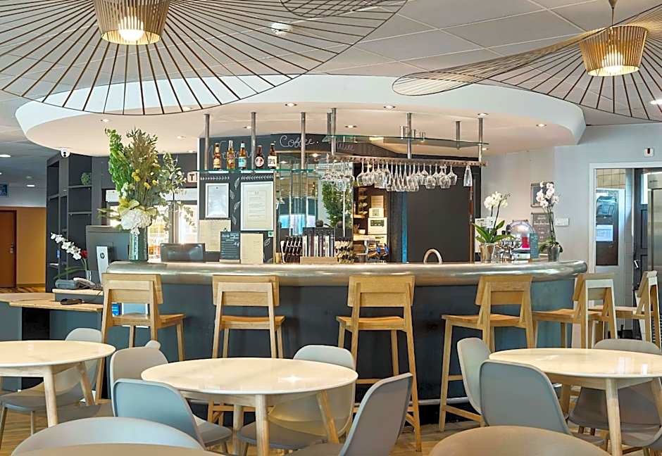 B&B HOTEL Velizy Est