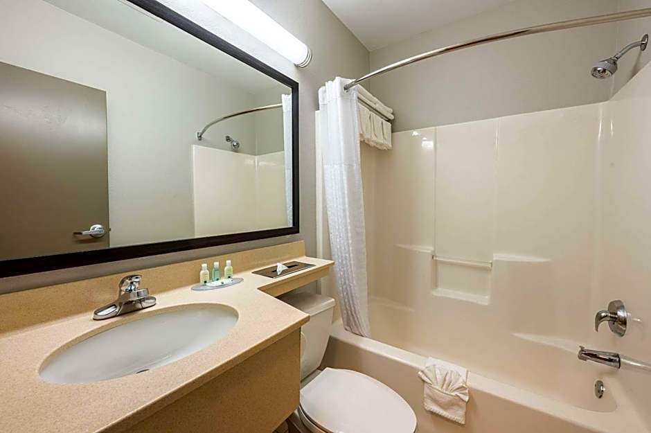 Rodeway Inn Poughkeepsie