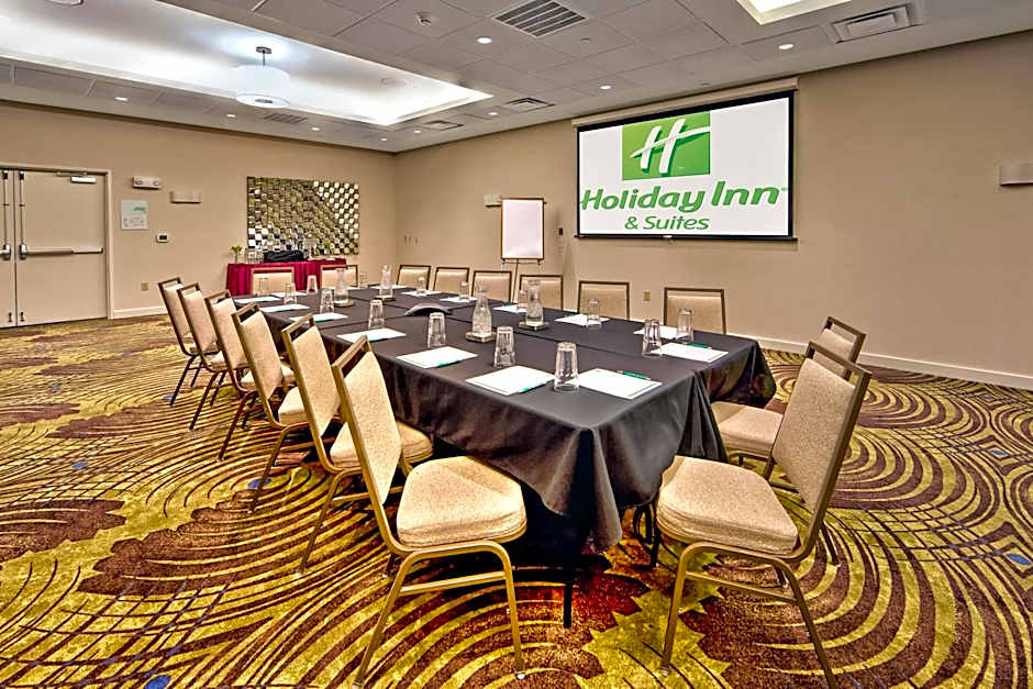 Holiday Inn & Suites Tupelo North By IHG