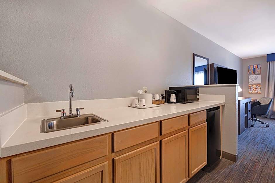 Hampton Inn By Hilton Hot Springs