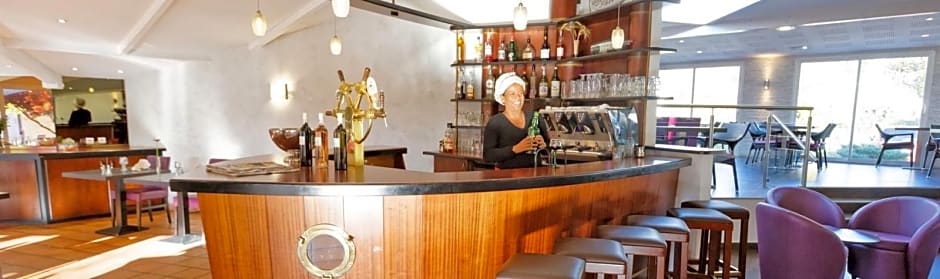 Charme Hôtel et Spa, Montbéliard Sud