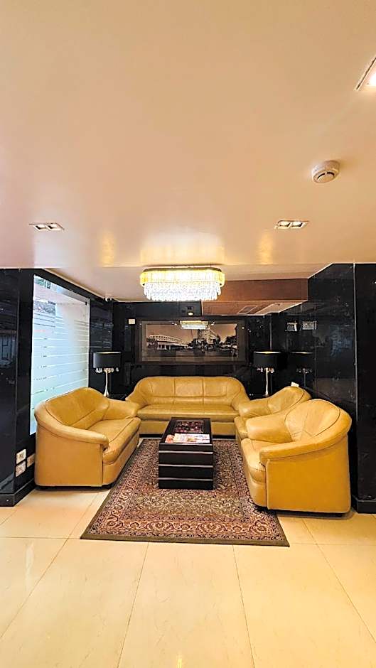 Hotel Metropole