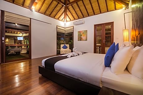 5 Bedroom Villa