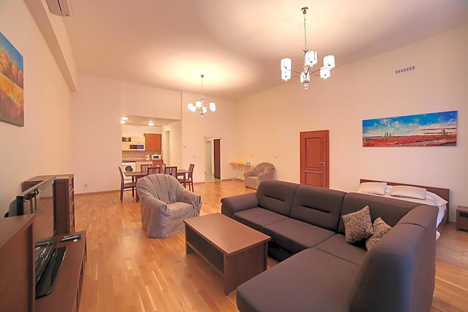 Slunecni Lazne Apartments