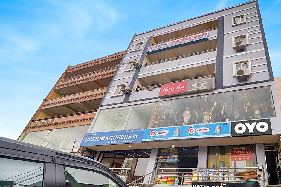 Collection O Hotel SBR Kondapur Near RTO office