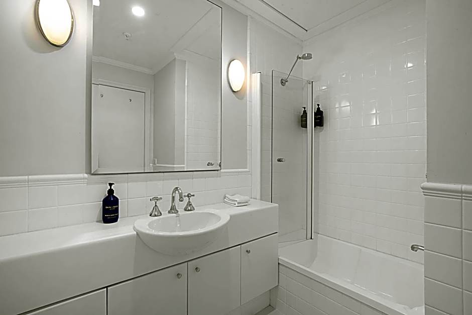Comfort Apartments Melbourne Central