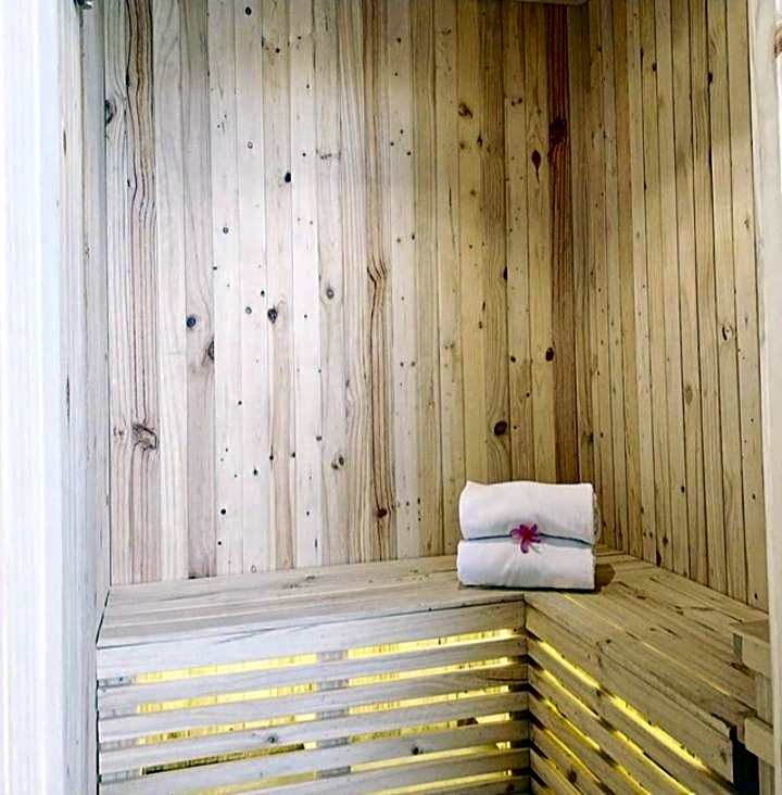 Kawana Golf Residence