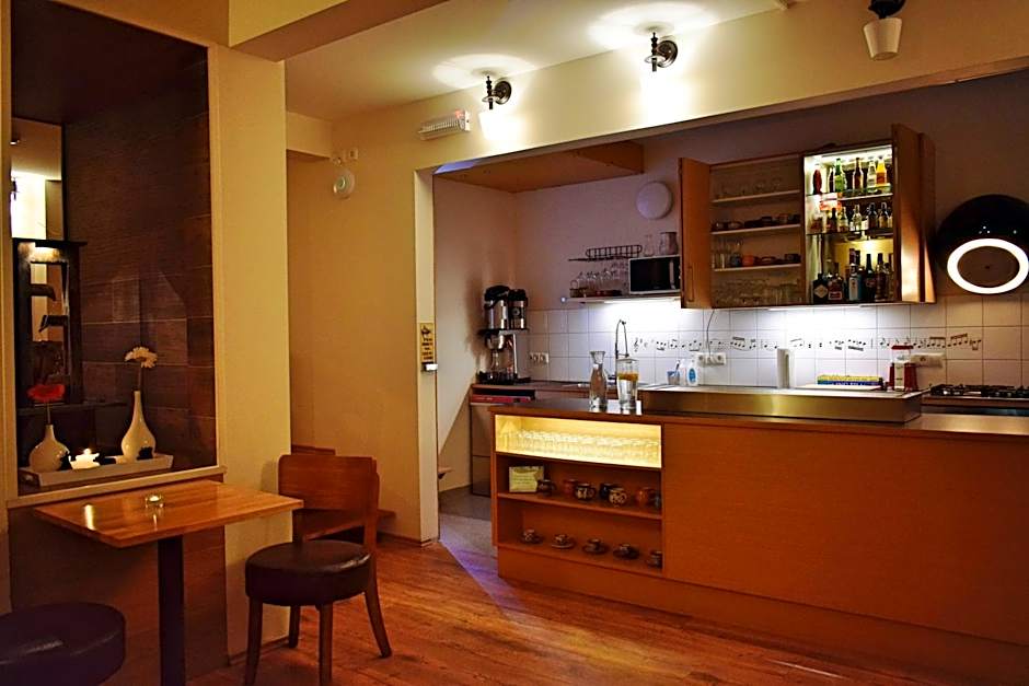 Hotel Jazz - By Keflavik Airport - Reykjavik - Iceland