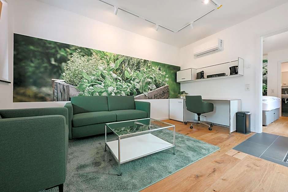 Altes Kelterhaus & Plein Hotel by Markus Plein