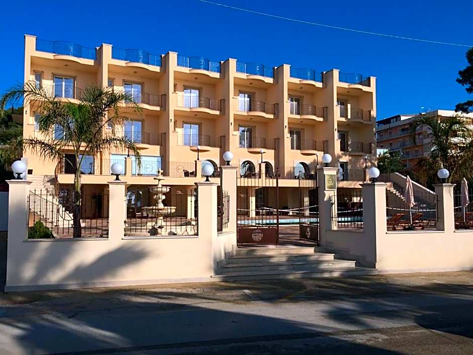 Hotel Riviera Palace