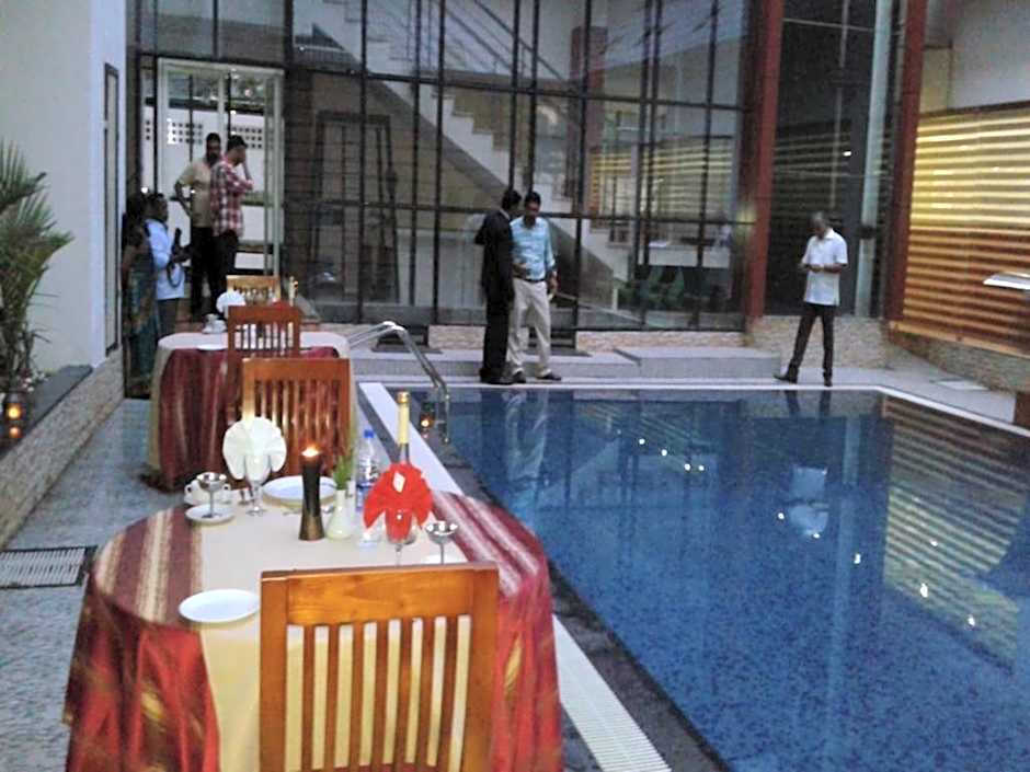 Hill Palace Hotel & Spa