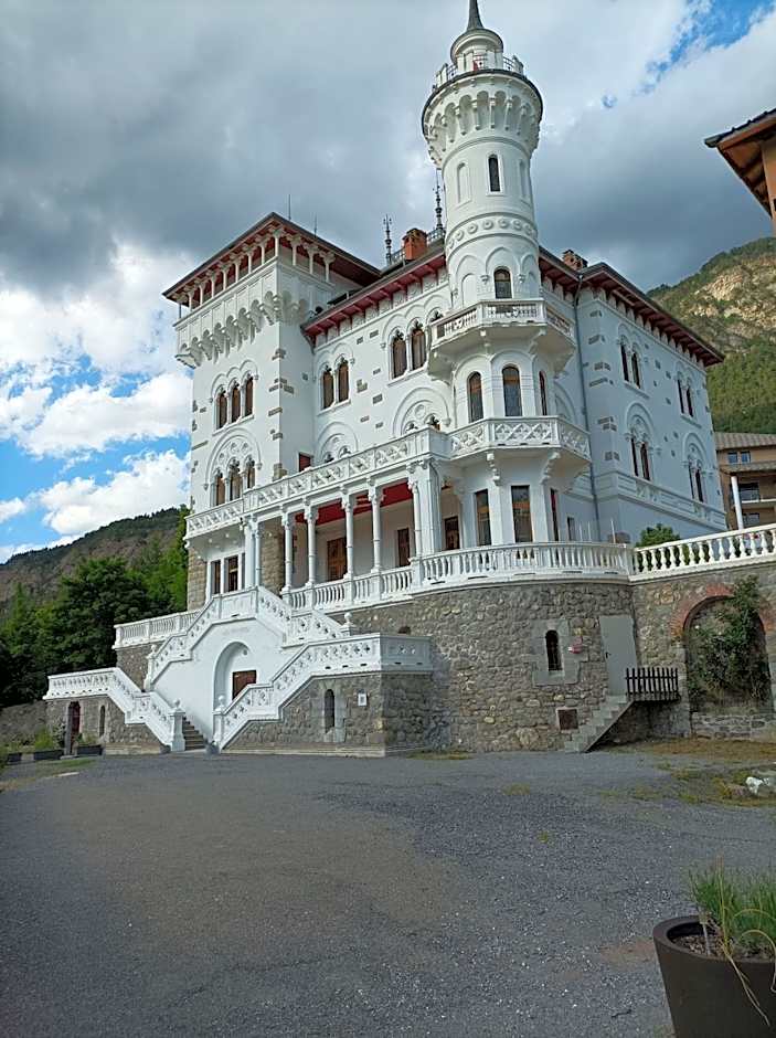 Résidence Château des Magnans by Nevesol