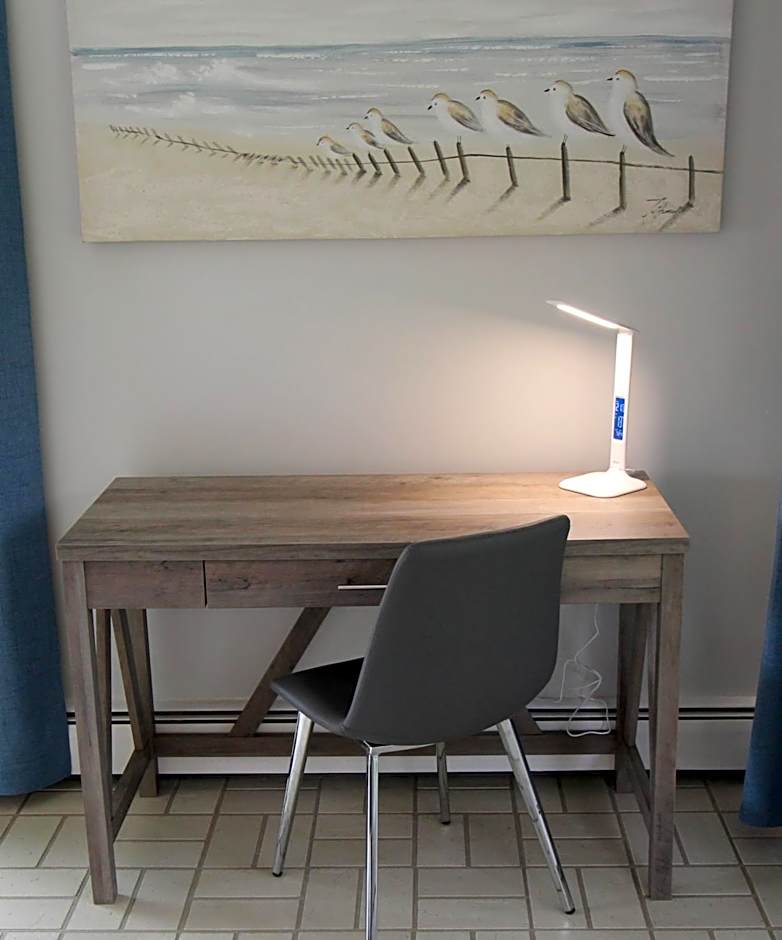 Coastal Suite #1 Cozy Suite #2 - Seacliff Beach Suites