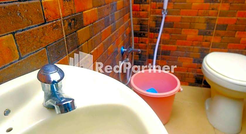 Guest House Bibong Makassar Mitra RedDoorz