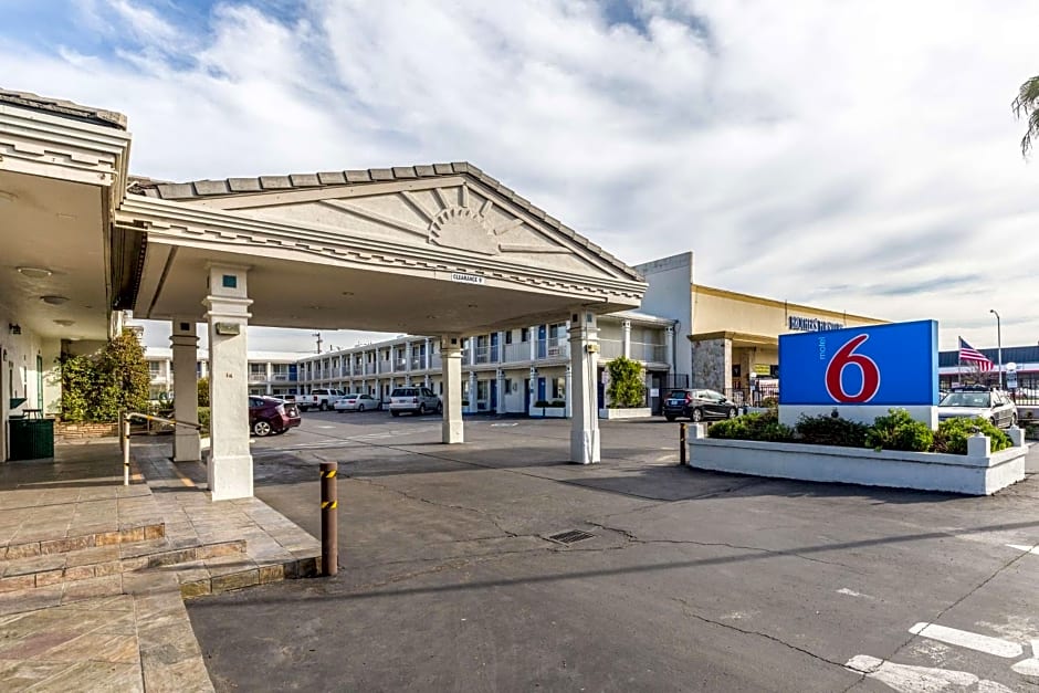 Motel 6 San Rafael, CA