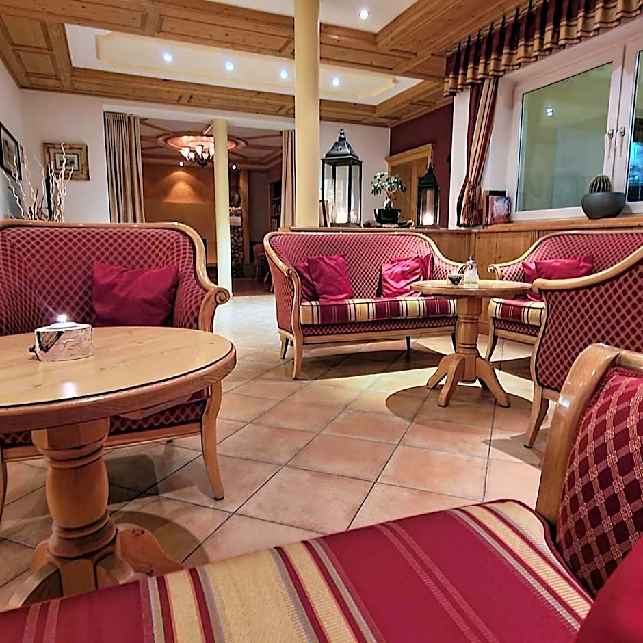 Berghotel zum Zirm