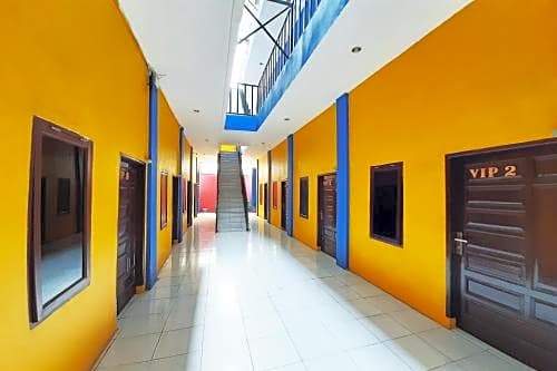 OYO 2229 Bunga Raya Residence