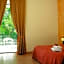 San Max Hotel