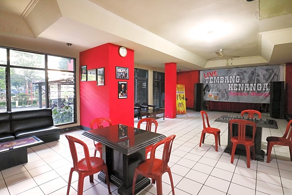 Hotel Wisata by ZUZU