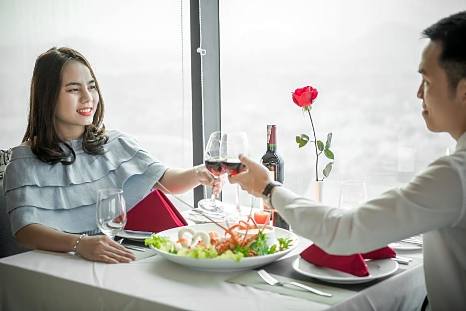 Muong Thanh Grand Cua Lo Hotel