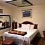 Waterbury Big Apple Motel