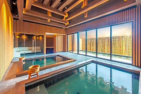 Yuu sriracha by panis