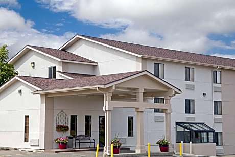 Super 8 by Wyndham Havre