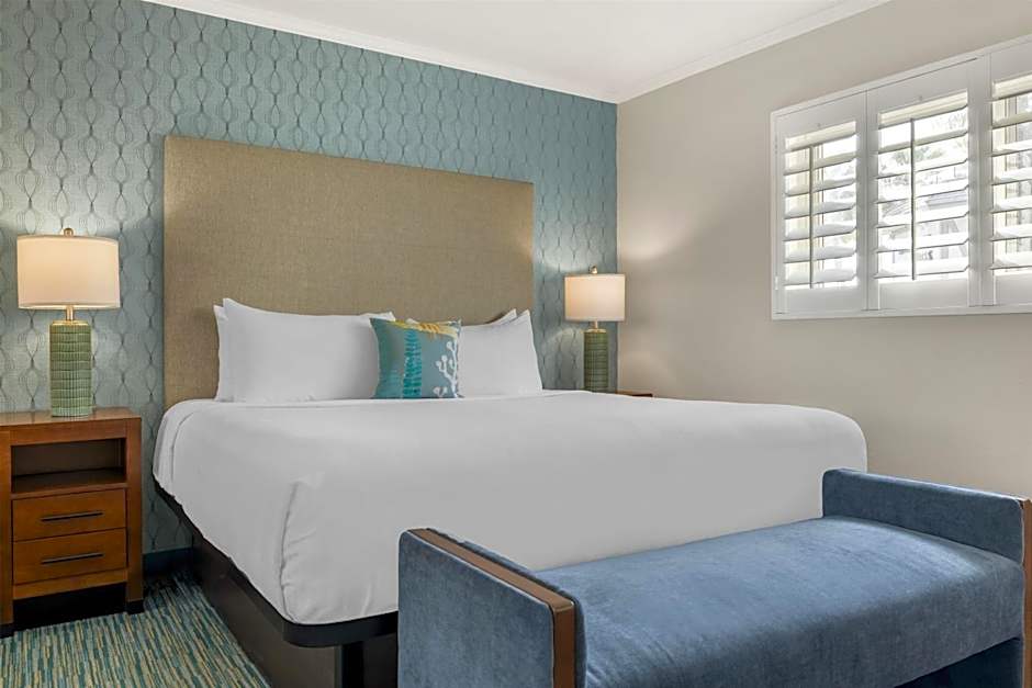Best Western Plus Beach View Lodge Carlsbad