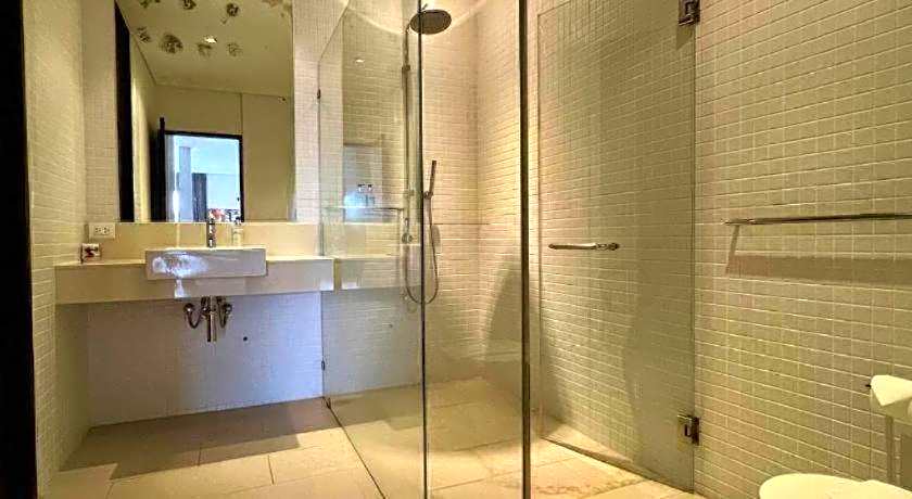 Baan Yamu Residences by RESAVA