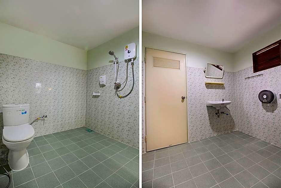 T & T Hostel Kanchanaburi