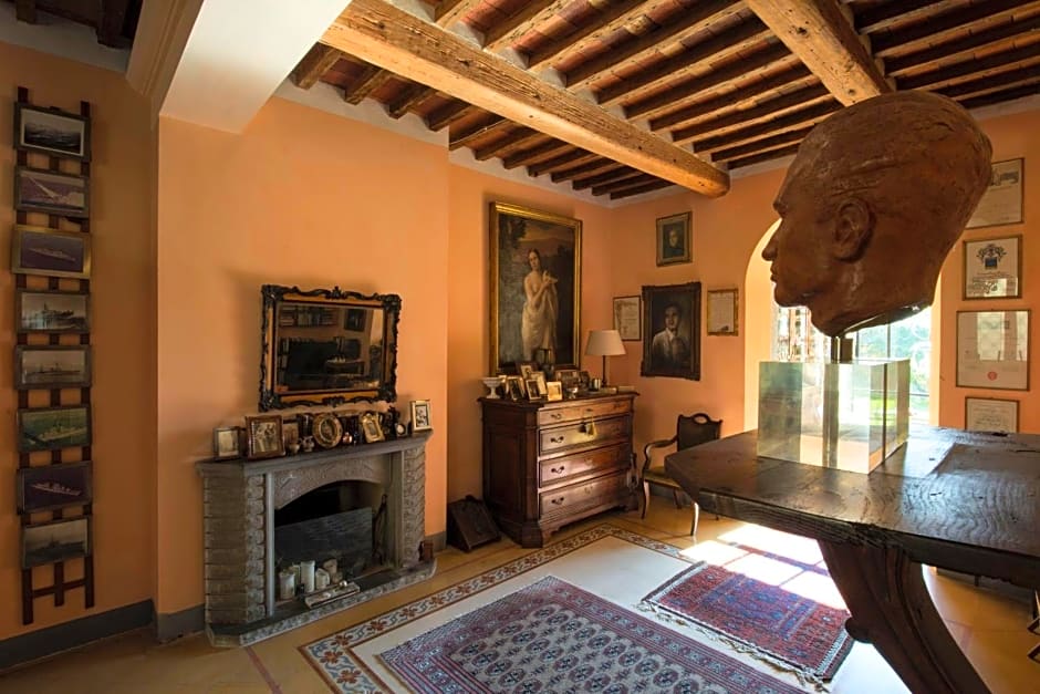 Al Porto Di Lucca B&B