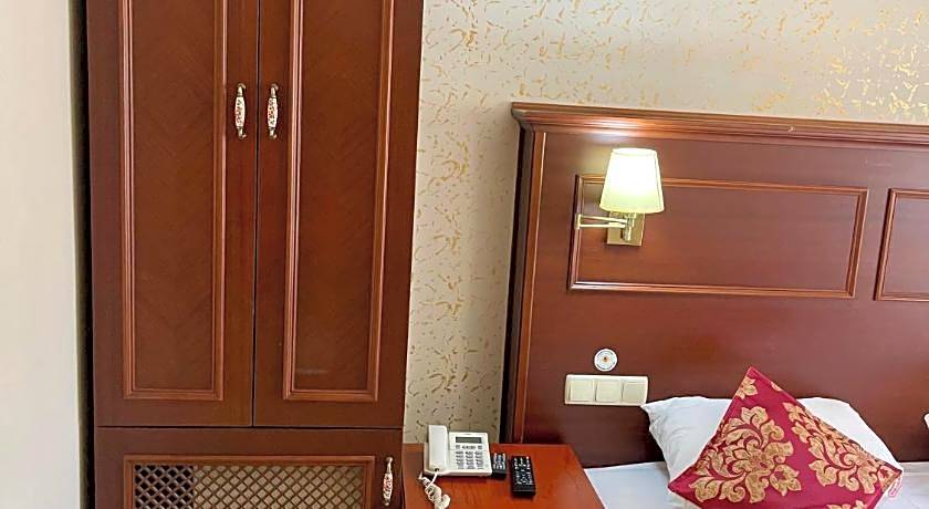 Istanbul Newcity Hotel