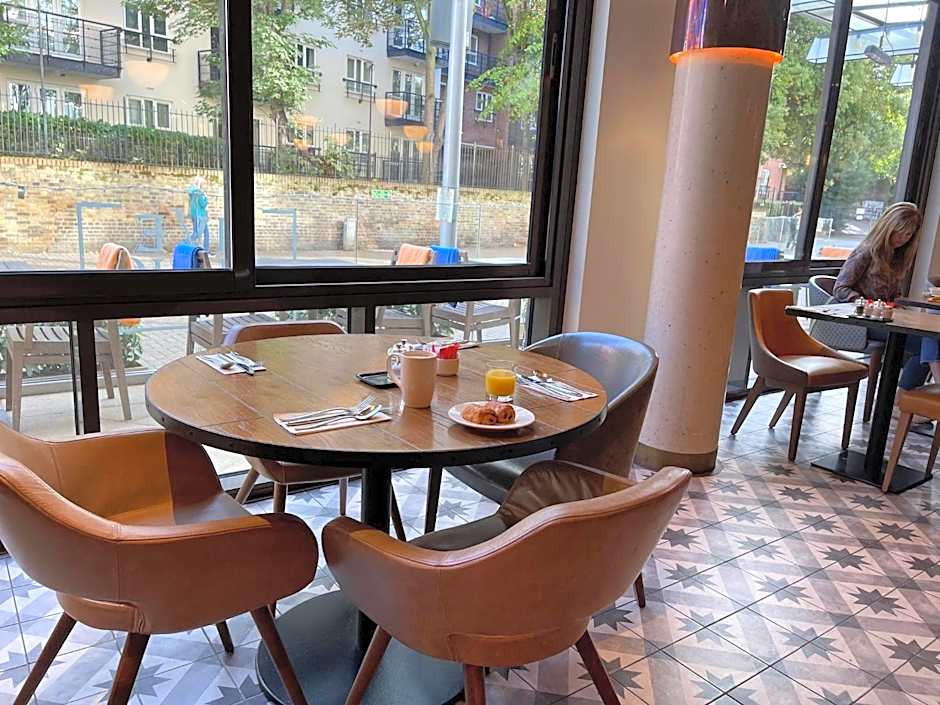 DoubleTree by Hilton Kingston upon Thames