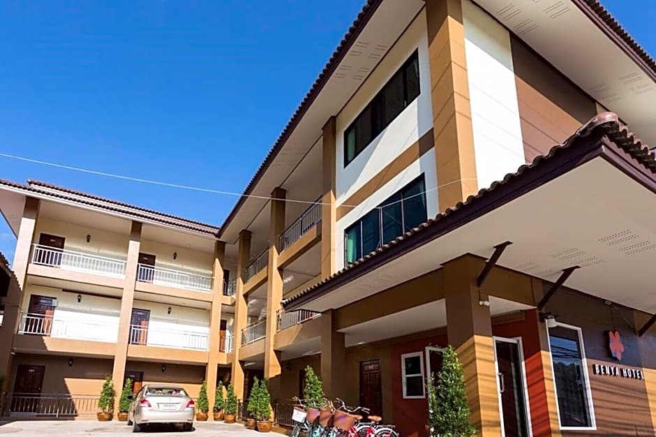 Benya Hotel โรงแรมเบญญา