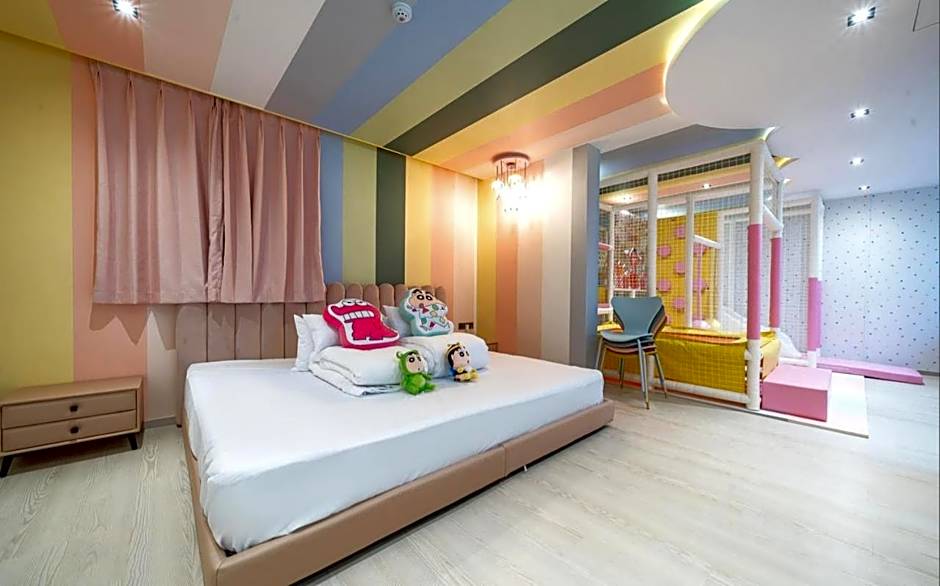 Jangyu Almond Kids Hotel