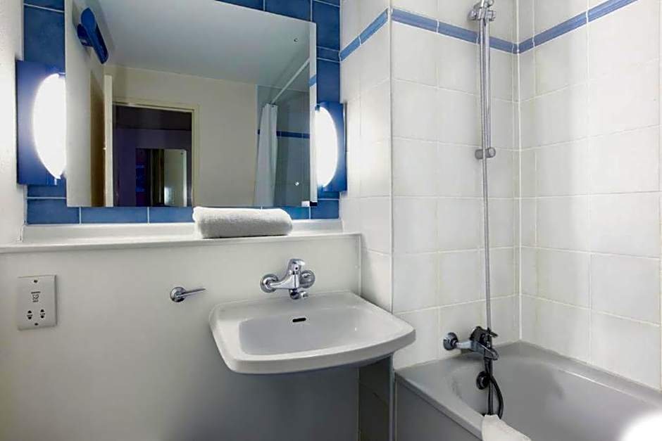 The Beacon Hotel, Cardiff City Centre, Part of the AG Collection