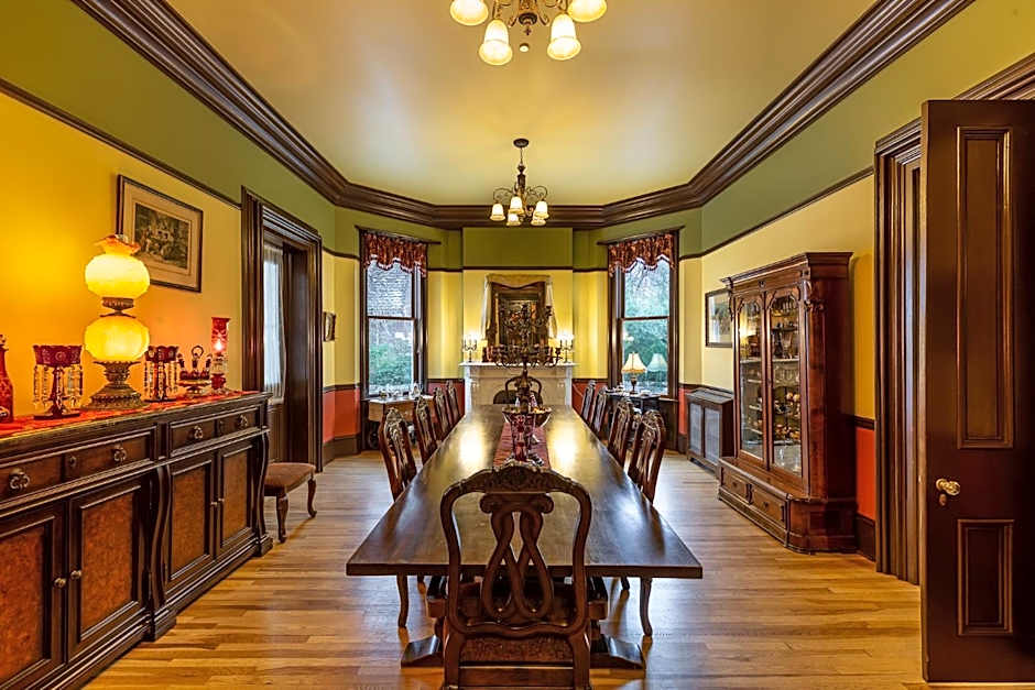 Steele Mansion Inn & Gathering Hub