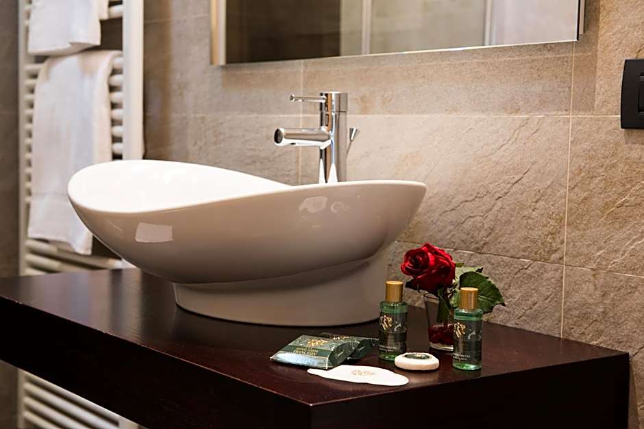 Francesin Active Hotel