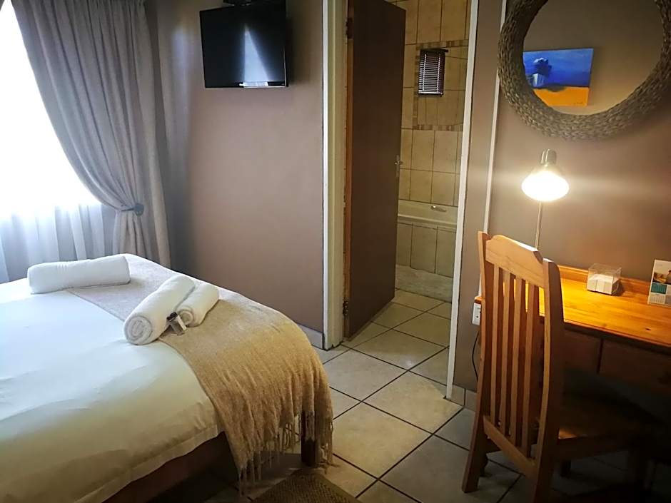 Augrabies Falls Lodge & Camp