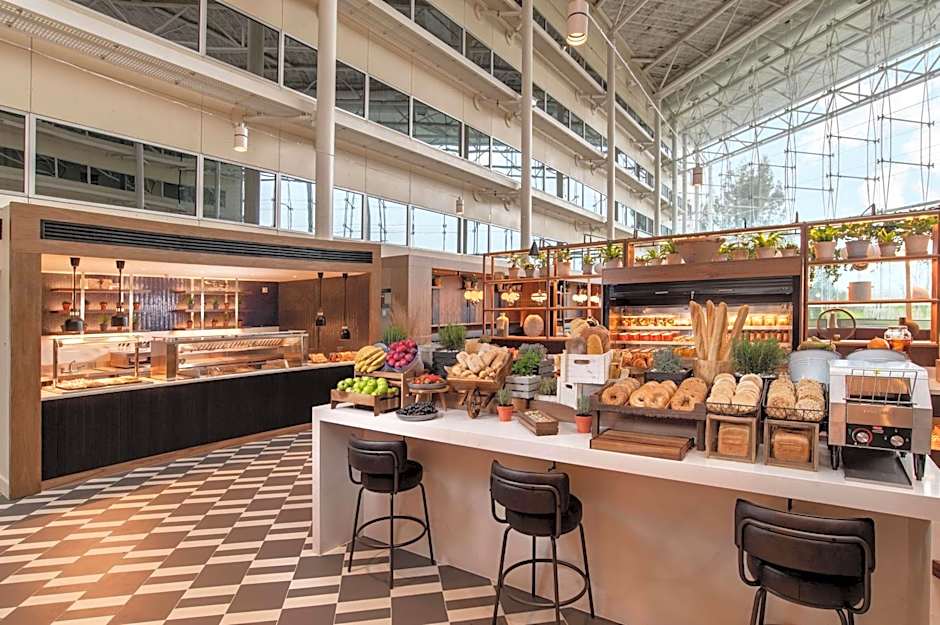 Hilton London Heathrow Airport