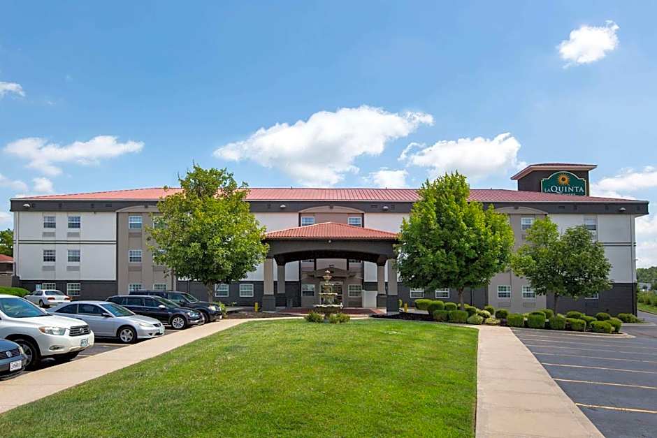 La Quinta Inn & Suites by Wyndham Blue Springs