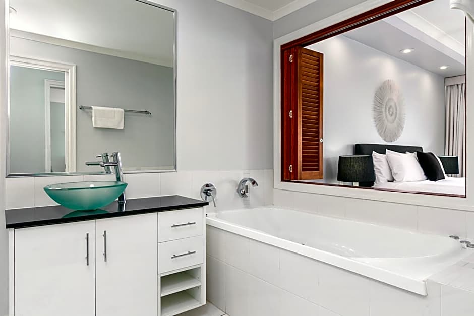 Bellevue At Trinity Beach