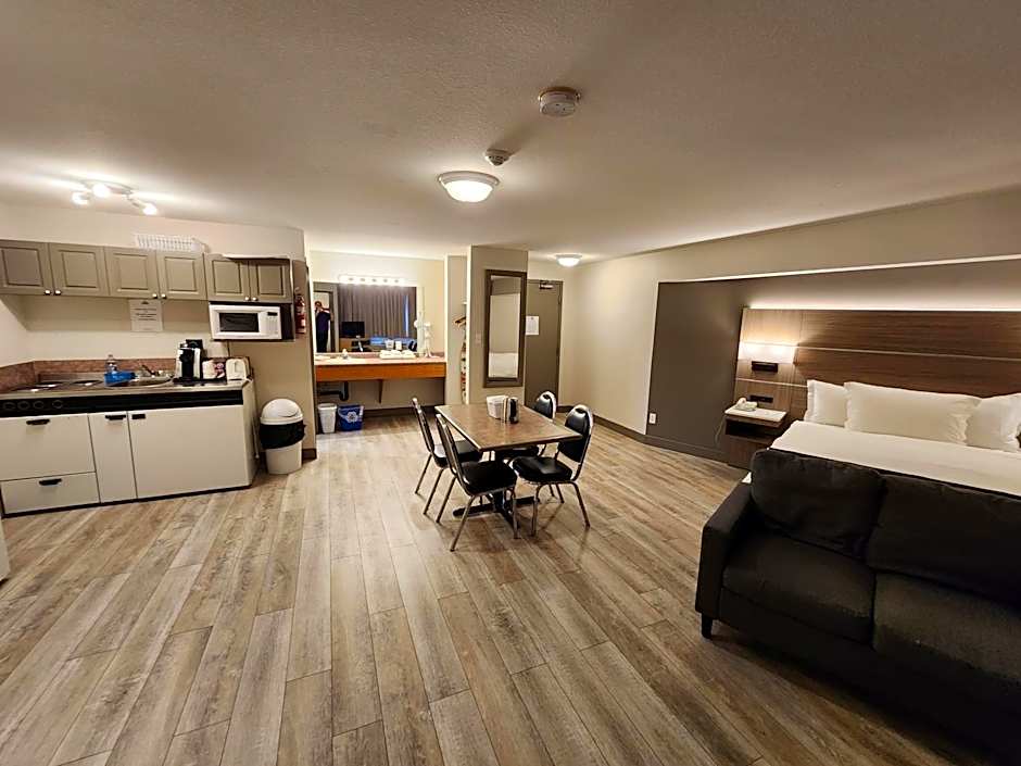 Days Inn & Conference Centre by Wyndham Penticton