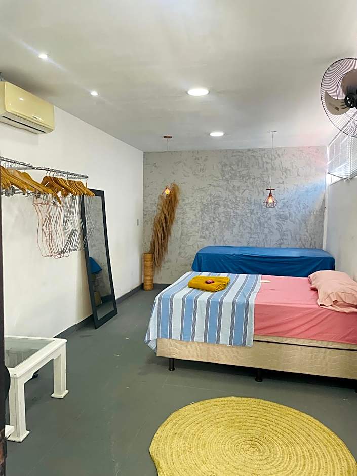 Pousada hostel praia itapua