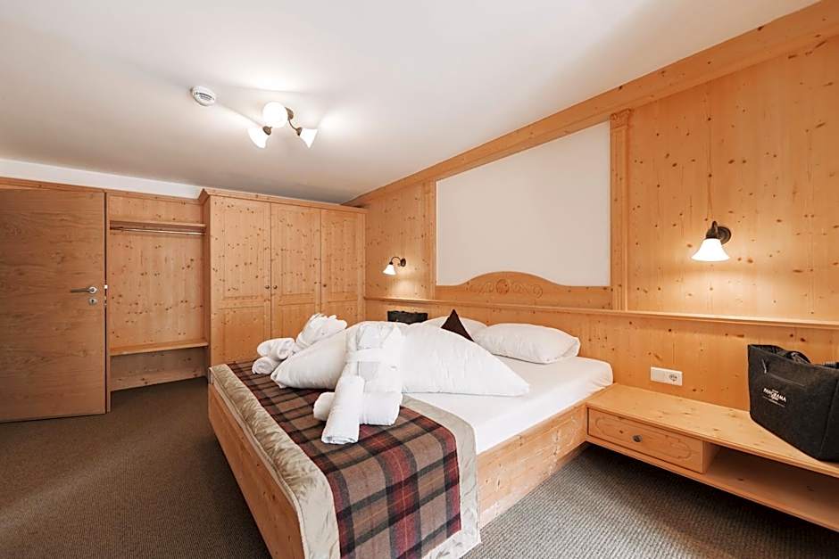 Wellness Aparthotel Panorama Alpin - Ferienwohnungen Jerzens im Pitztal