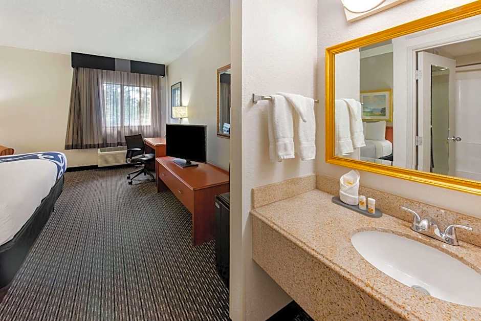 La Quinta Inn by Wyndham Ft. Lauderdale Tamarac East