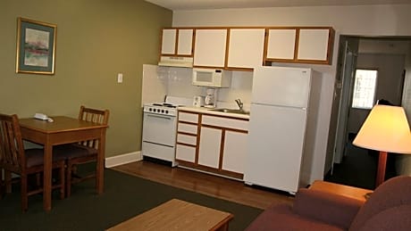 One-Bedroom Suite