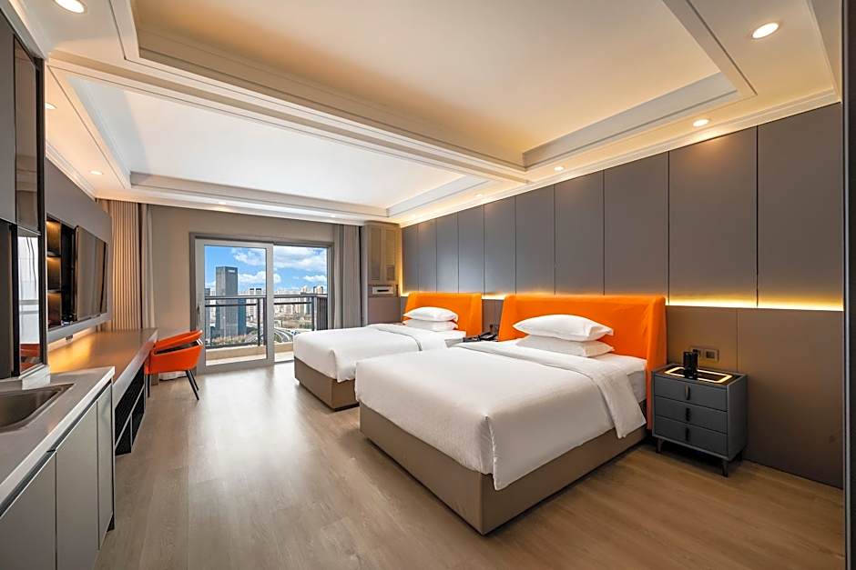 TULIP LODJ Apartment Hotel Wuhan Fanhai CBD Hankou Railway Station