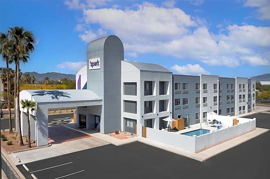 Spark By Hilton Tucson Airport