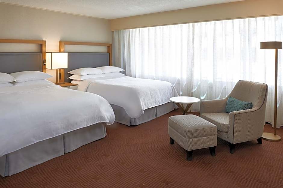 Sheraton Ottawa Hotel